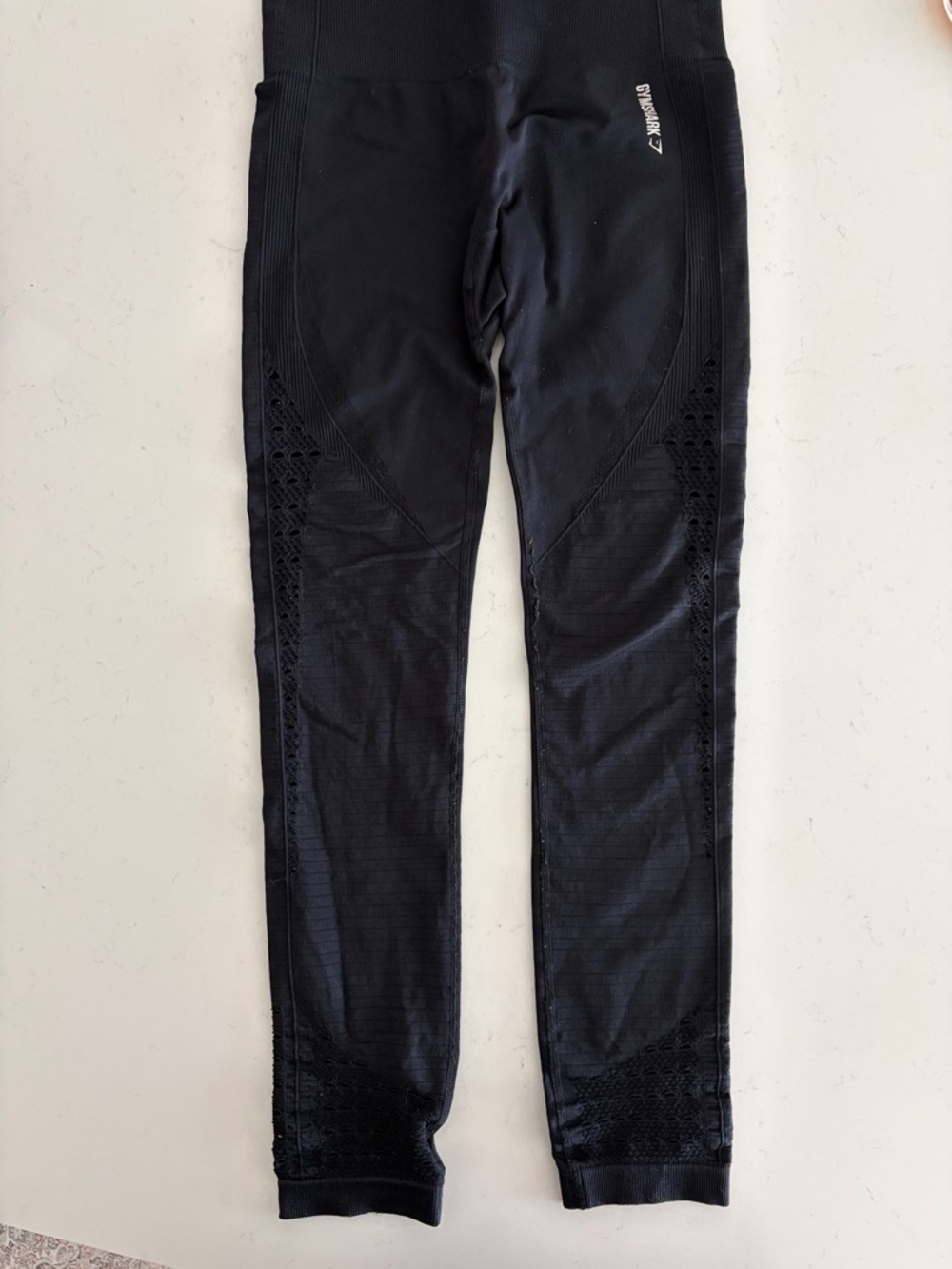 Gymshark Black Seamless High-Rise Leggings with Vent Paneling